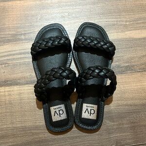 DV by Dolce Vita Slides